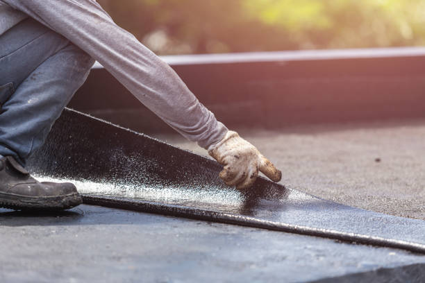 Professional Crawl Space Encapsulation technician working in Vanlue, OH